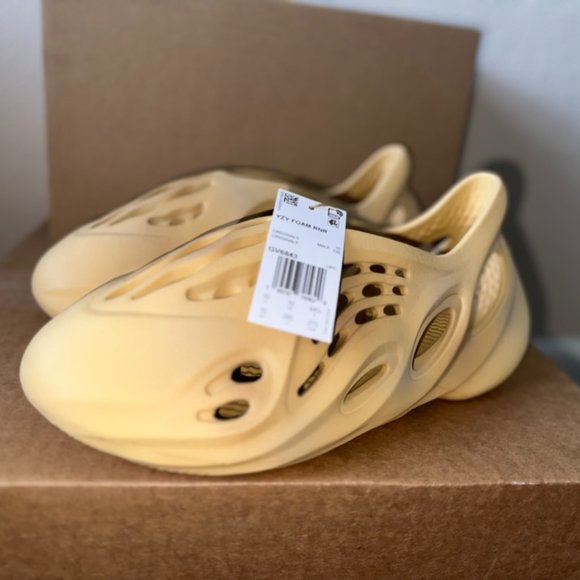 Yeezy Foam RNR